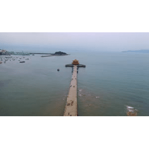 航拍青岛栈桥 (1)