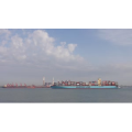 货轮进港