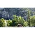 瑞士峡谷小镇 劳特布伦嫩 (Lauterbrunnen) 和 (Staubbach) 瀑布_超清 4K