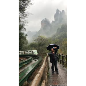 张家界128