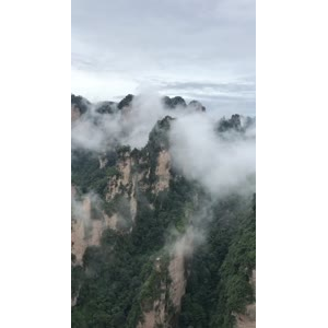 张家界166