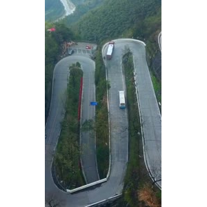 张家界208