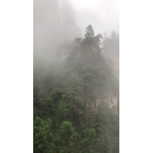 张家界672