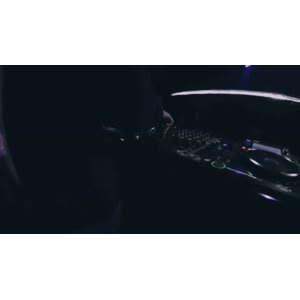 酒吧蹦迪98